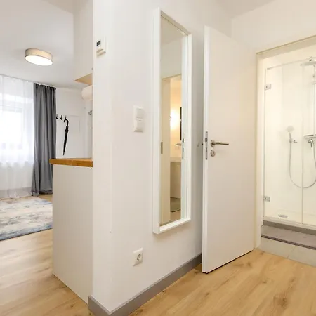 Grosszuegiges Apartment - Zentrale Lage - Kostenloses Parken Apartment Amberg